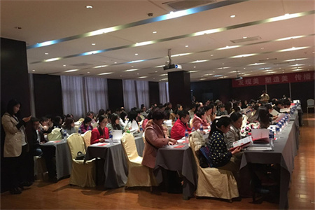 外貿(mào)快車(chē)倍受?chē)?guó)際友人青睞---外貿(mào)網(wǎng)絡(luò)營(yíng)銷(xiāo)西安分享會(huì)圓滿(mǎn)落幕