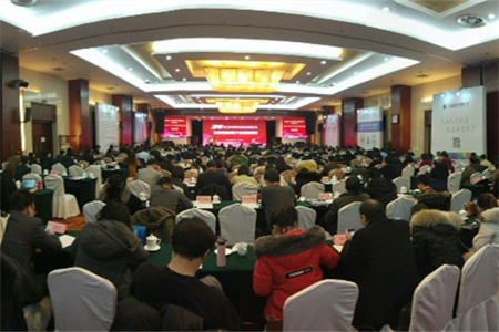 恭喜思億歐榮獲中國電子商會評選的行業(yè)內最具有代表性、成長性好、銷售增長迅速的“中國電子信息市場飛馬獎”