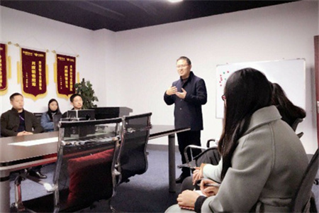 牛逼的公司都是相似的——2017年度外貿(mào)快車服務(wù)中心走訪交流